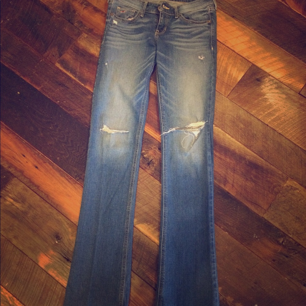 Hollister distressed jeans
